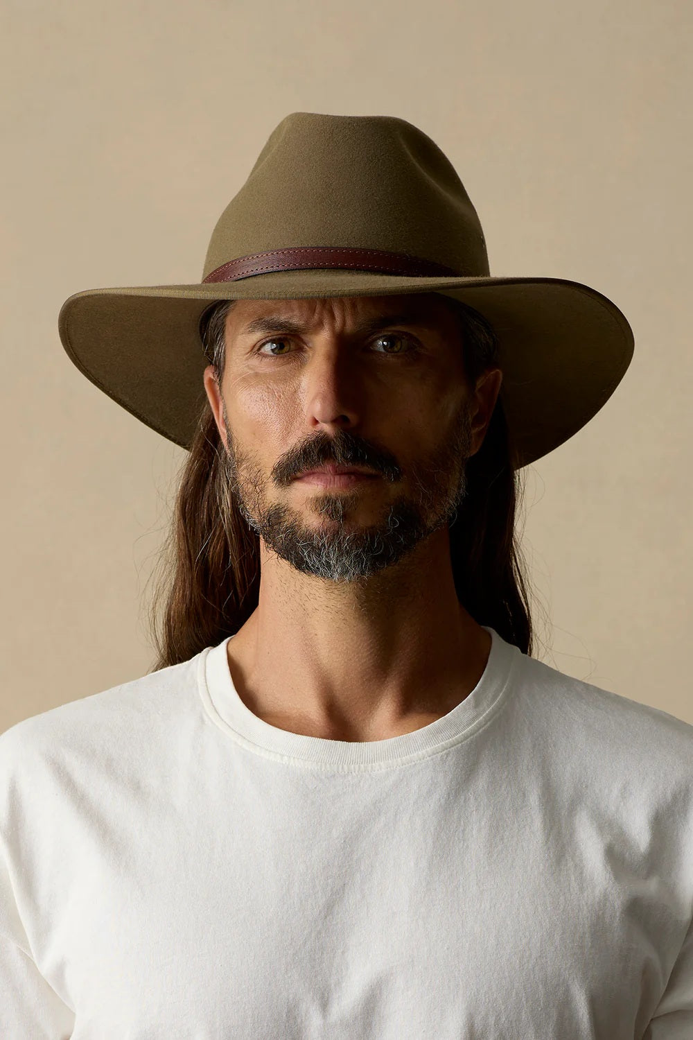 Coober Pedy [c:eucalupt Size:53]