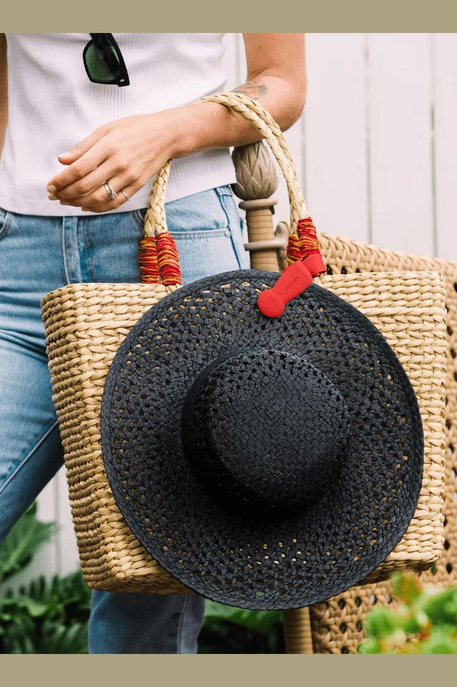 Hat Clip [c:red]