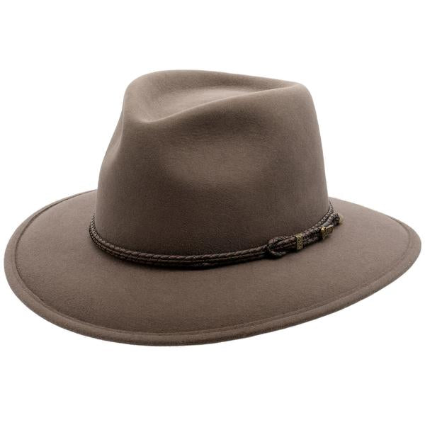 Traveller Regency Fawn 56